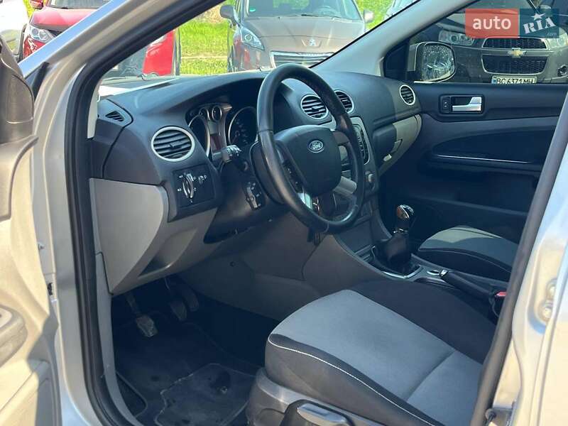 Хэтчбек Ford Focus 2010 в Львове фото 41 Хэтчбек Ford Focus 2010 в Львове