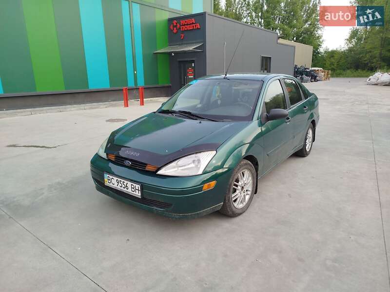 Ford Focus 2000