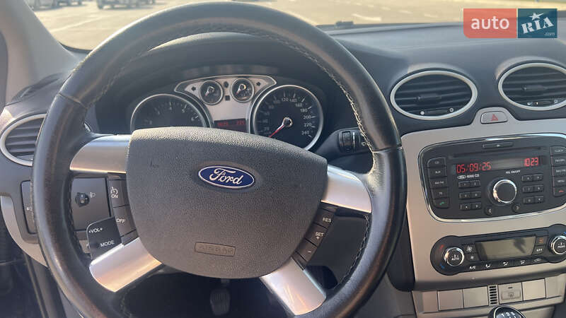 Универсал Ford Focus 2010 в Львове