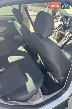 Седан Ford Focus 2015 в 
