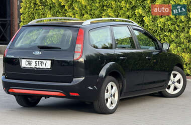 Универсал Ford Focus 2010 в 