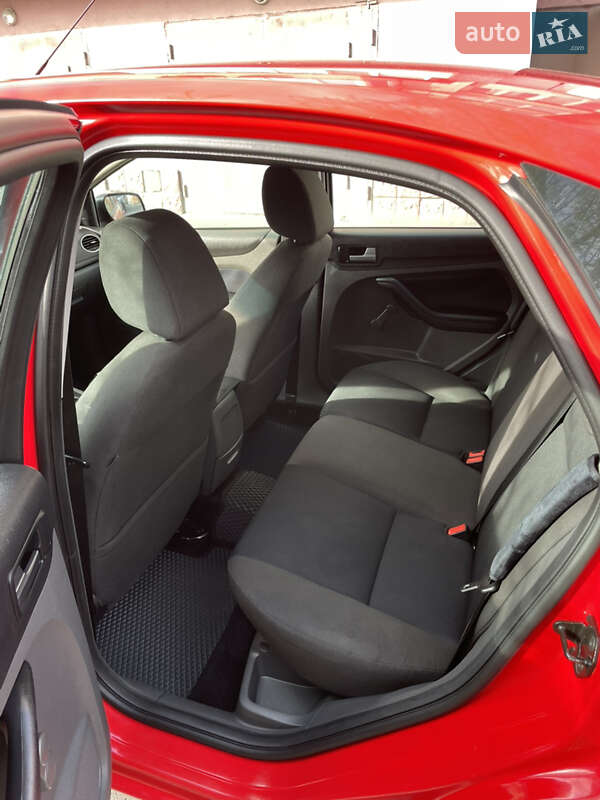 Хэтчбек Ford Focus 2007 в Тернополе фото 5 Хэтчбек Ford Focus 2007 в Тернополе