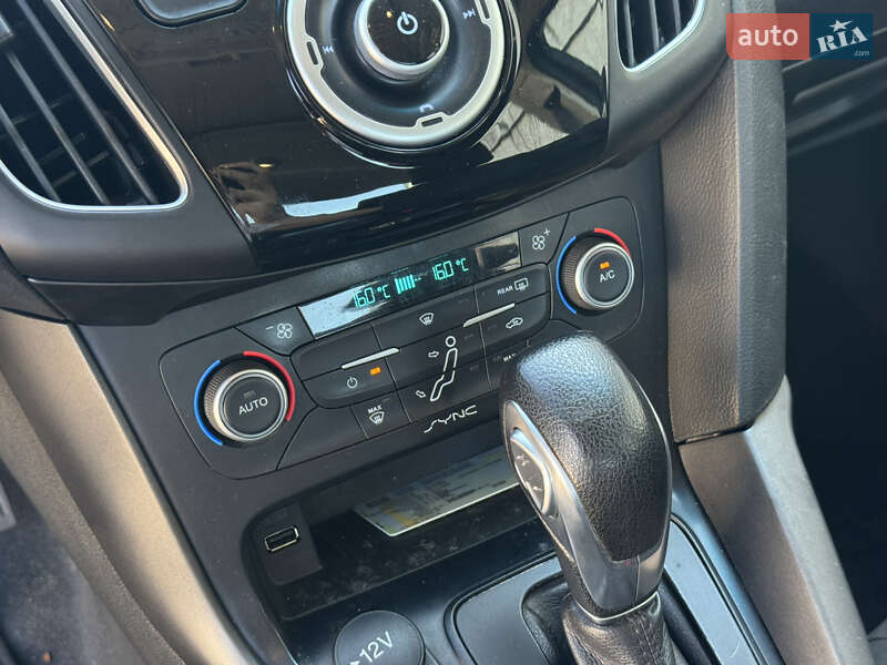 Седан Ford Focus 2018 в Киеве фото 17 Седан Ford Focus 2018 в Киеве
