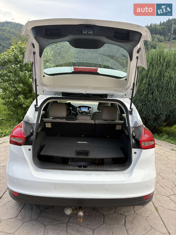 Хэтчбек Ford Focus 2016 в Ивано-Франковске фото 5 Хэтчбек Ford Focus 2016 в Ивано-Франковске