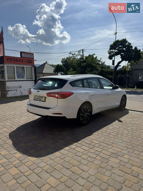 Універсал Ford Focus 2020 в Сваляві фото 5 Універсал Ford Focus 2020 в Сваляві