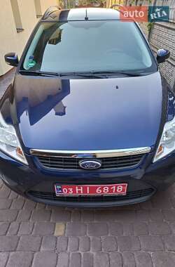 Универсал Ford Focus 2010 в 