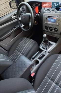 Универсал Ford Focus 2010 в 