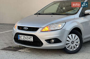 Универсал Ford Focus 2010 в 