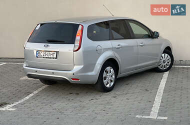 Универсал Ford Focus 2010 в 
