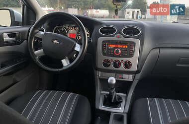 Универсал Ford Focus 2010 в 