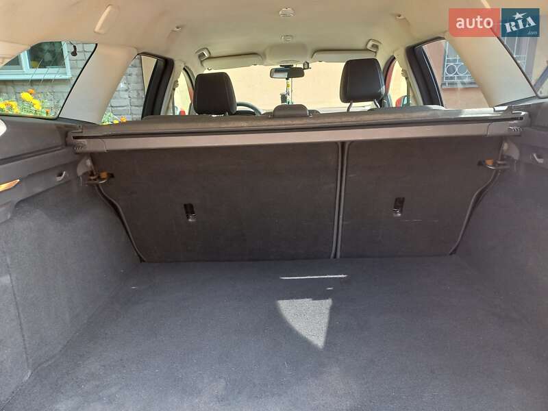 Универсал Ford Focus 2012 в Киеве фото 20 Универсал Ford Focus 2012 в Киеве