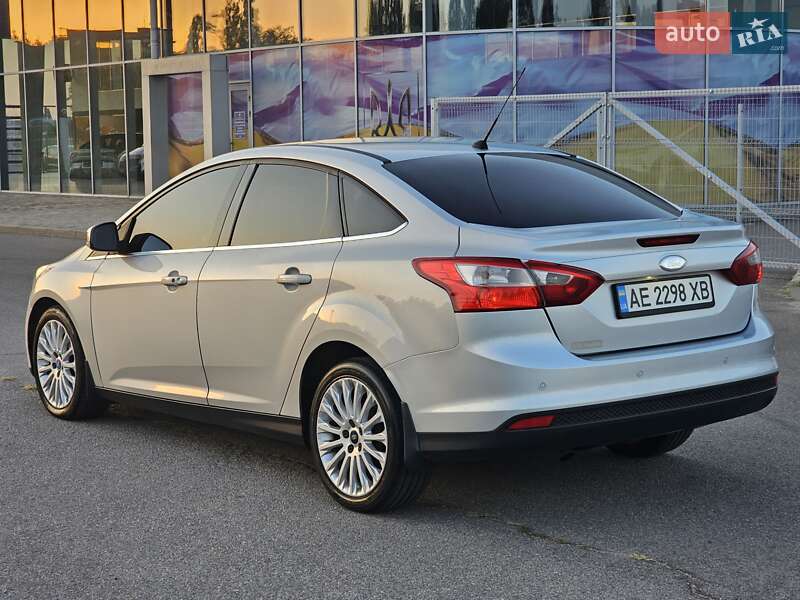 Седан Ford Focus 2011 в Днепре фото 7 Седан Ford Focus 2011 в Днепре