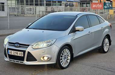 Седан Ford Focus 2011 в 