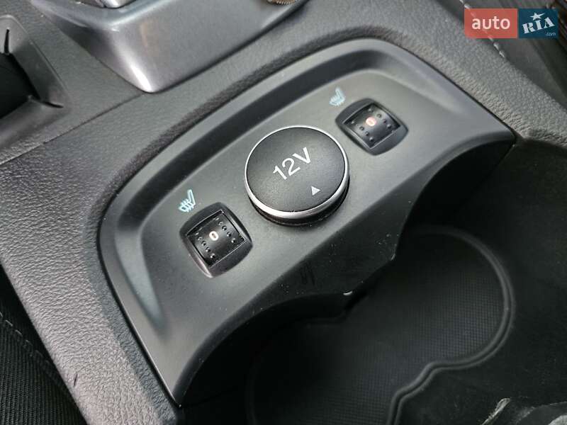 Седан Ford Focus 2011 в Днепре фото 19 Седан Ford Focus 2011 в Днепре