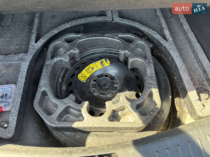Хэтчбек Ford Focus 2010 в Киеве