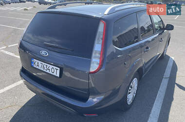 Универсал Ford Focus 2010 в 