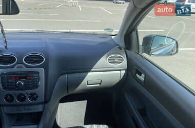 Универсал Ford Focus 2010 в 
