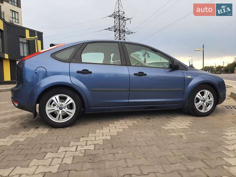 Хэтчбек Ford Focus 2006 в Ивано-Франковске фото 5 Хэтчбек Ford Focus 2006 в Ивано-Франковске