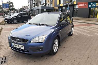 Хэтчбек Ford Focus 2006 в 