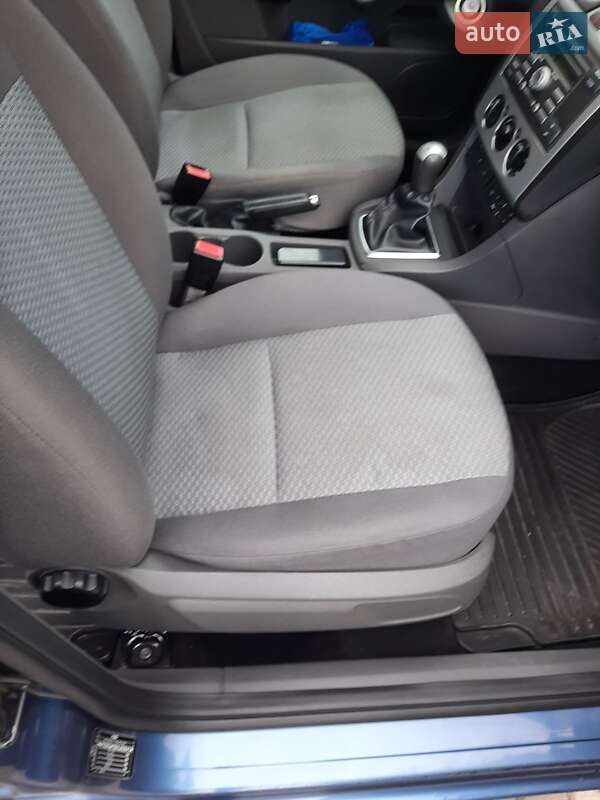 Хэтчбек Ford Focus 2006 в Ивано-Франковске фото 33 Хэтчбек Ford Focus 2006 в Ивано-Франковске