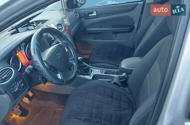 Универсал Ford Focus 2010 в 
