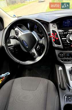 Универсал Ford Focus 2013 в 