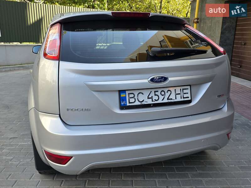 Хетчбек Ford Focus 2011 в Тернополі фото 8 Хетчбек Ford Focus 2011 в Тернополі