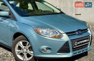 Седан Ford Focus 2012 в 
