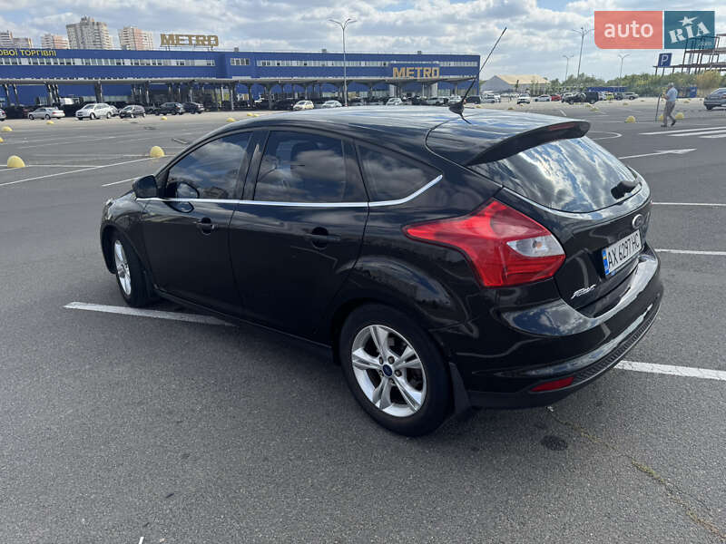 Хэтчбек Ford Focus 2013 в Киеве фото 9 Хэтчбек Ford Focus 2013 в Киеве