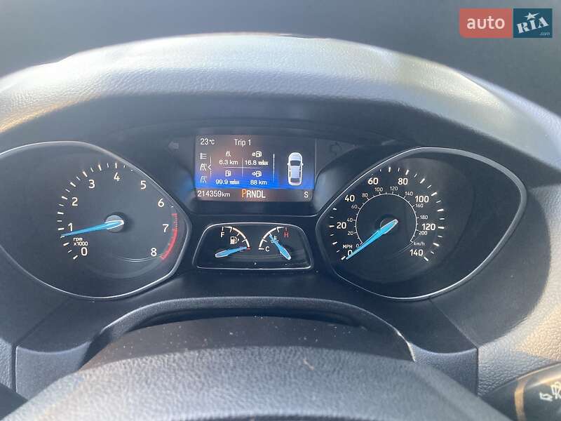 Седан Ford Focus 2015 в Кропивницком