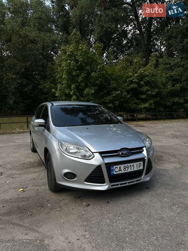 Универсал Ford Focus 2014 в 