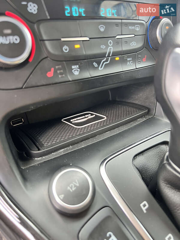 Хэтчбек Ford Focus 2018 в Киеве фото 45 Хэтчбек Ford Focus 2018 в Киеве