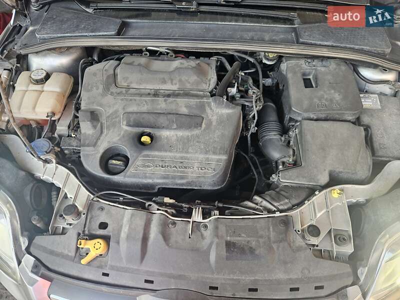 Універсал Ford Focus 2014 в Івано-Франківську фото 15 Універсал Ford Focus 2014 в Івано-Франківську