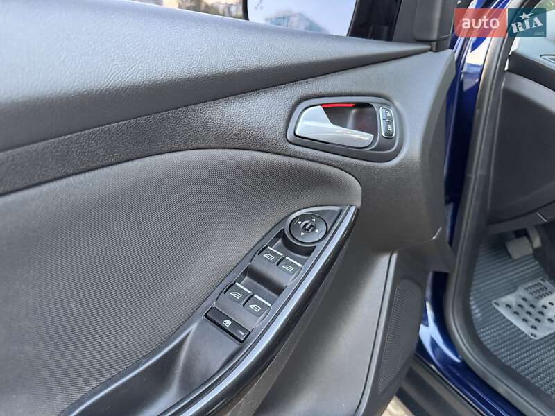 Седан Ford Focus 2016 в Одессе