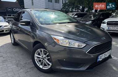 Седан Ford Focus 2015 в Днепре