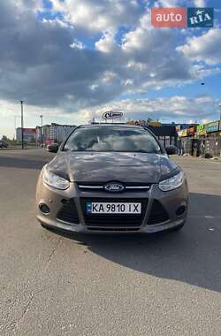 Хэтчбек Ford Focus 2014 в Софиевской Борщаговке