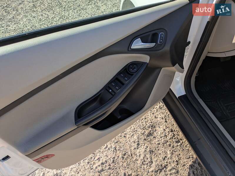 Хэтчбек Ford Focus 2016 в Вознесенске фото 4 Хэтчбек Ford Focus 2016 в Вознесенске