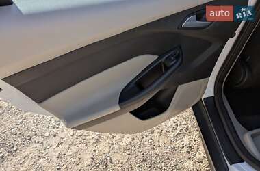 Хэтчбек Ford Focus 2016 в Вознесенске