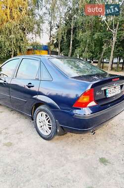 Седан Ford Focus 2002 в 