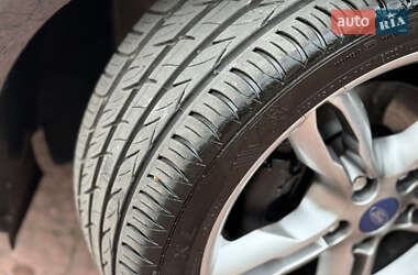 Универсал Ford Focus 2012 в 