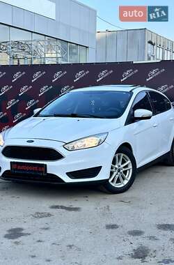 Хэтчбек Ford Focus 2016 в 