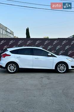 Хэтчбек Ford Focus 2016 в 