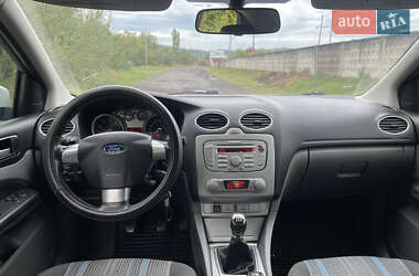 Хэтчбек Ford Focus 2008 в 