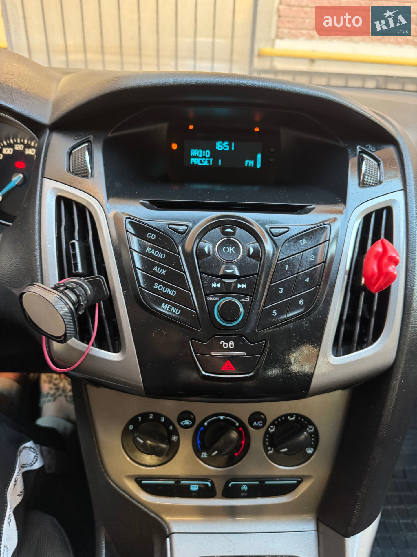 2013 Ford Focus - мініатюра 12