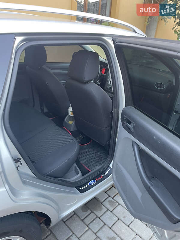 Універсал Ford Focus 2008 в Ківерцях