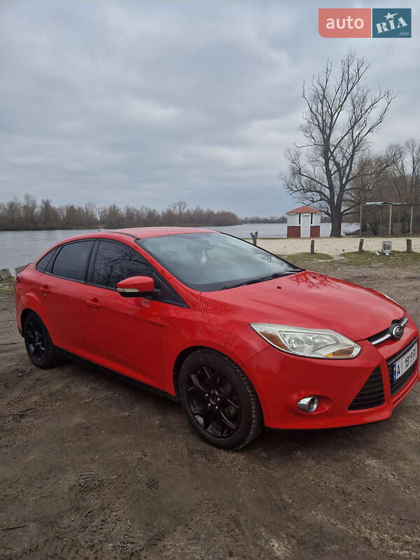 Седан Ford Focus 2013 в Киеве фото 2 Седан Ford Focus 2013 в Киеве