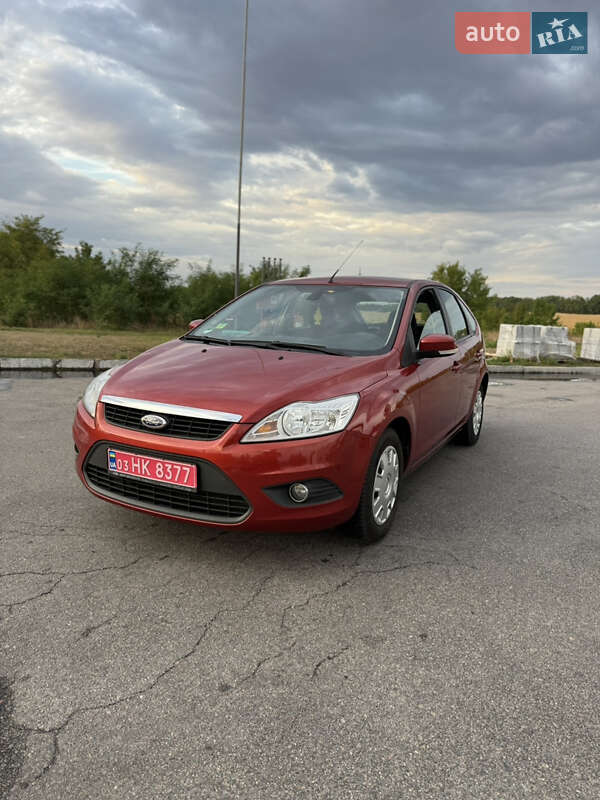 Хэтчбек Ford Focus 2008 в 