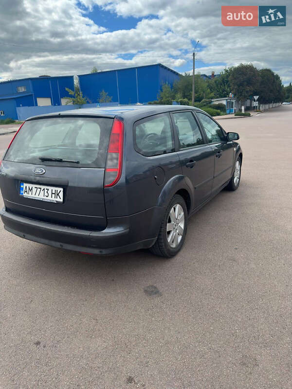 Универсал Ford Focus 2006 в Городне