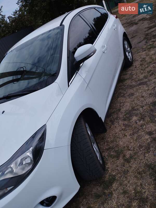 Хетчбек Ford Focus 2013 в Дніпрі