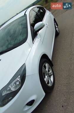 Хэтчбек Ford Focus 2013 в 
